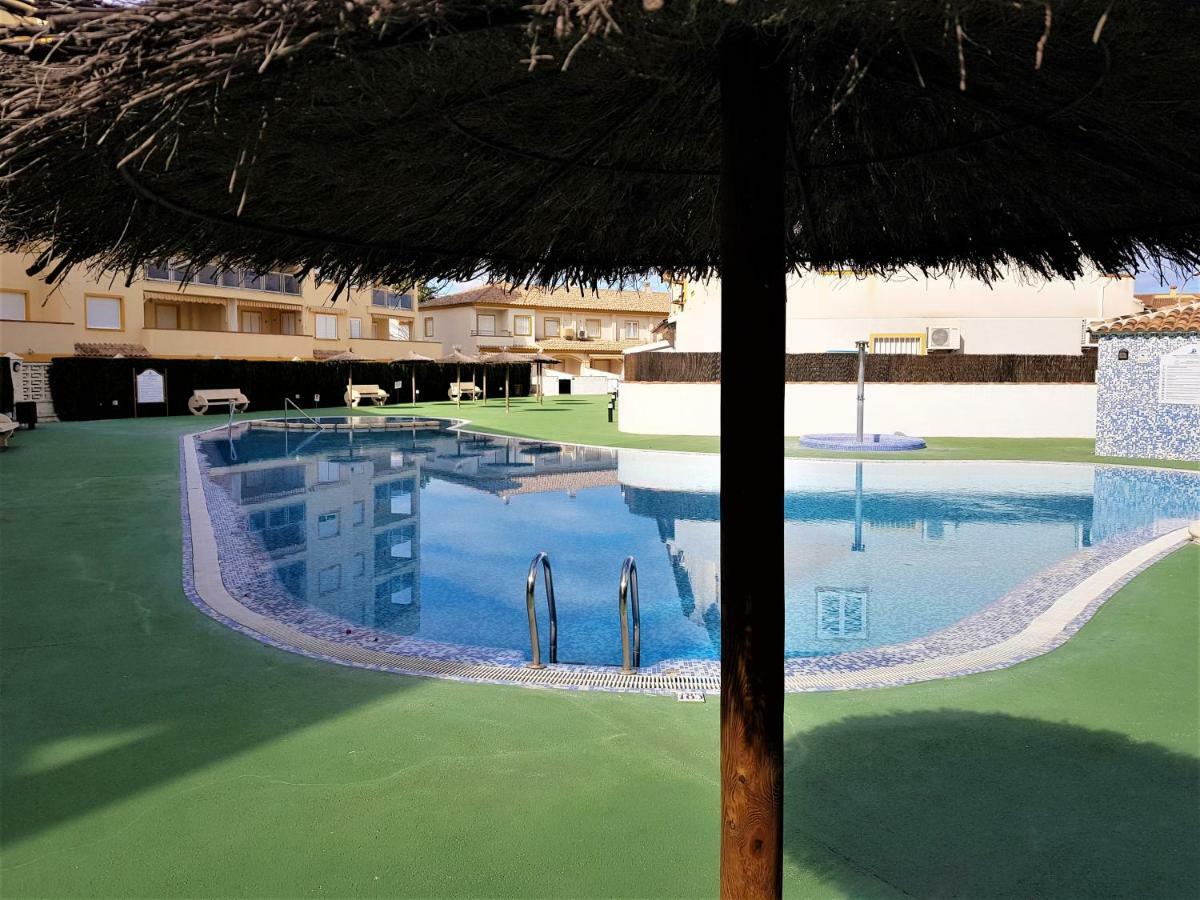 Apartamento Con Piscina En Oliva Nova Buitenkant foto